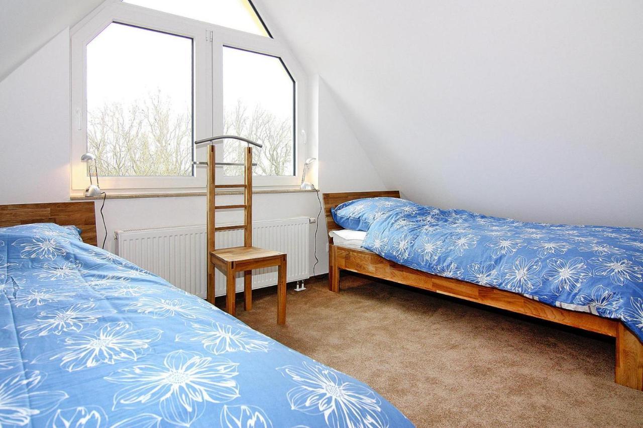 Reetdachhaus Lotte Mit Sauna Und Kaminofen Am Yachthafen In Vieregge Kültér fotó